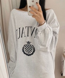 オーバーフィットロゴ入り長袖トップス