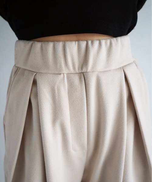 タックテーパードパンツ（その他パンツ）｜Rashik（ラシク）