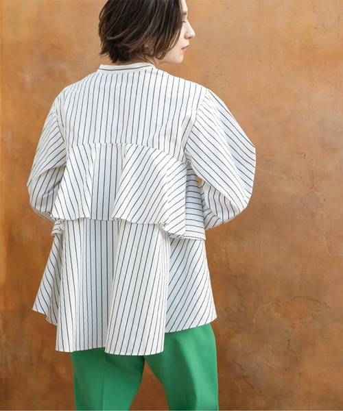 OPAQUE.CLIP（オペークドットクリップ）の「◆バックフリルスキッパーシャツブラウス／ストライプ柄アソート【洗濯機洗い可／UVケア】（シャツ/ブラウス・レディース・ホワイト/ベージュ系その他5/ライトブルー/ホワイト系3・42/40/38/36）」の21枚目の写真