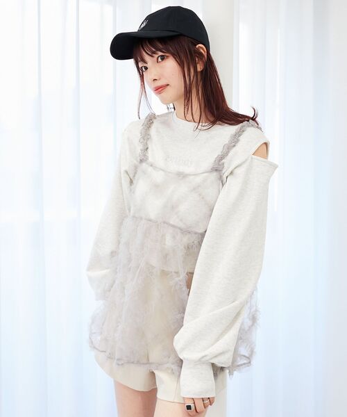 MAJESTIC LEGON（マジェスティックレゴン）の「ビジューロゴ肩あきスウェット（スウェット・レディース・オフホワイト/オートミール/チャコールグレー・MEDIUM）」の16枚目の写真