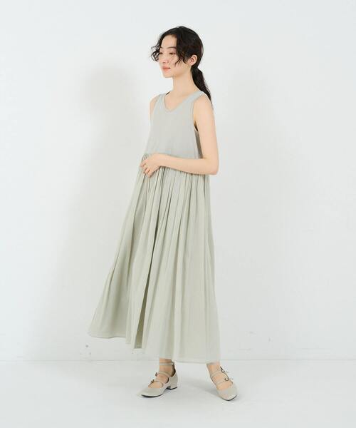 conges payes ADIEU TRISTESSE（コンジェ ペイエ アデュートリステス）の「2重布帛ノースリーブワンピース（ワンピース・レディース・アイボリー/ブルーグレー/ブラック/ライトグレー・FREE）」の6枚目の写真