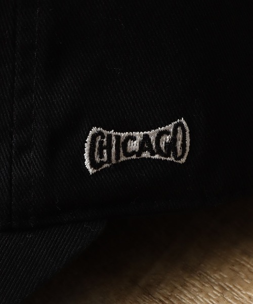 UNIVERSAL OVERALL（ユニバーサルオーバーオール）の「【UNIVERSAL OVERALL/ユニバーサルオーバーオール】UNロゴ刺繍 6パネル コットンツイルキャップ（キャップ・メンズ・ブラック/ベージュ/ネイビー・FREE）」の11枚目の写真