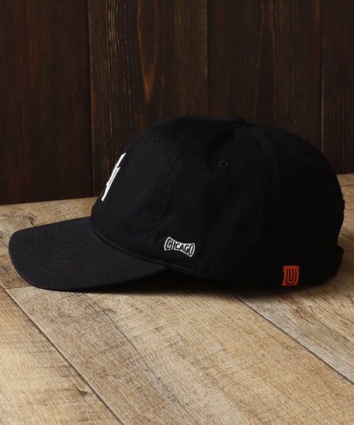 UNIVERSAL OVERALL（ユニバーサルオーバーオール）の「【UNIVERSAL OVERALL/ユニバーサルオーバーオール】UNロゴ刺繍 6パネル コットンツイルキャップ（キャップ・メンズ・ブラック/ベージュ/ネイビー・FREE）」の5枚目の写真