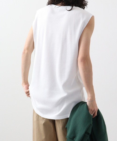 SUGGESTION（サジェッション）の「SUGGESTION ワッフルノースリーブタンクトップ（タンクトップ・メンズ・ブラック/ブラック系その他2/ブラック系その他/ホワイト系その他2/ホワイト系その他/ホワイト・L/M）」の16枚目の写真