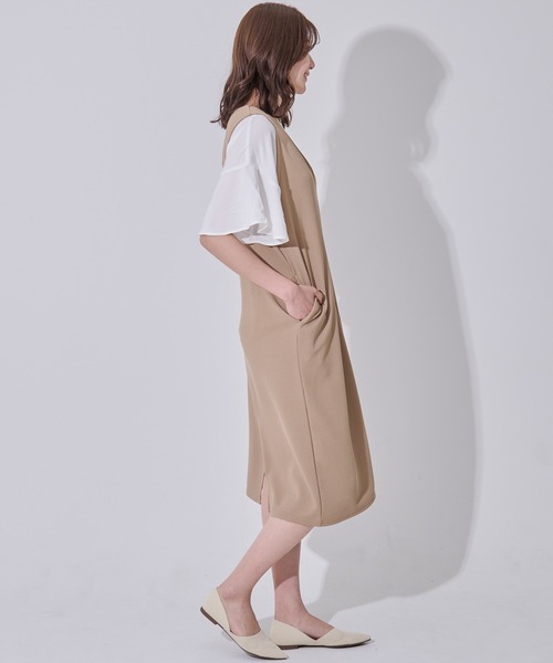 Arnold Palmer（アーノルドパーマー）の「ワッフル Vネック ジャンパースカート（ジャンパースカート・レディース・ブラック/ライトベージュ・S/M/L）」の14枚目の写真