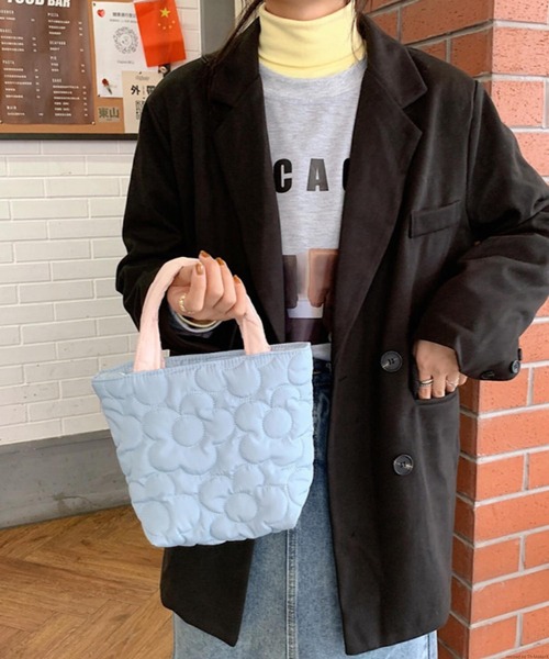 TONE SELECT GOODS（トーンセレクトグッズ）の「Liaa/フラワー キルティングミニトート A18307（トートバッグ・レディース・ブルー/ブラウン/ピンク/ホワイト/グリーン/イエロー・FREE）」の18枚目の写真