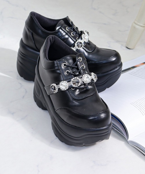 LOVEHUNTER(ラブハンター)の「LOVEHUNTER/軽量厚底 ビジュースニーカー(1674)(スニーカー・レディース・ホワイト/ブラック・LL/3L/S/M/L/SS)」の12枚目の写真