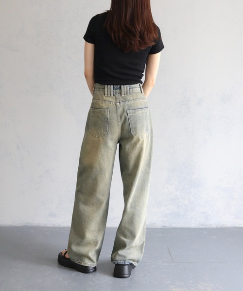 cheriella(シェリエラ)の「【cheriella】UネックベーシックTシャツ(Tシャツ/カットソー・レディース・アイボリー/ブラック/ライトカーキ・FREE)」の21枚目の写真