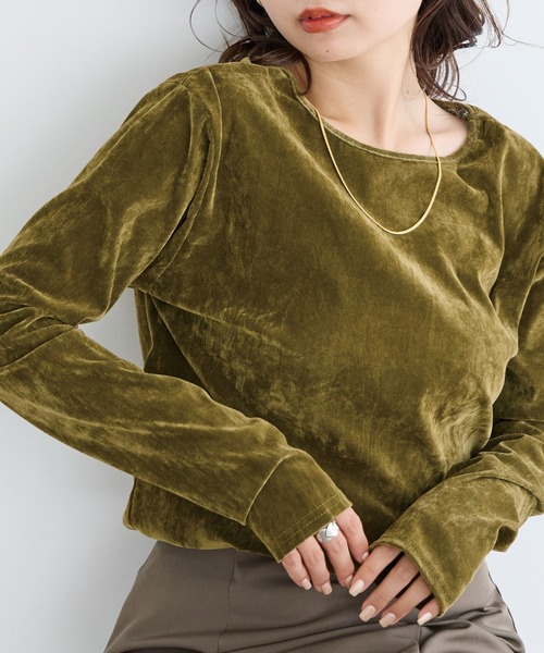 LAVEANGE(ラビアンジェ)の「フロッキーベロアプルオーバー(Tシャツ/カットソー・レディース・ブラック/グレイッシュベージュ/カーキ/アイボリー/ピンク/ブラウン・LL/3L/4L/M/5L)」の5枚目の写真