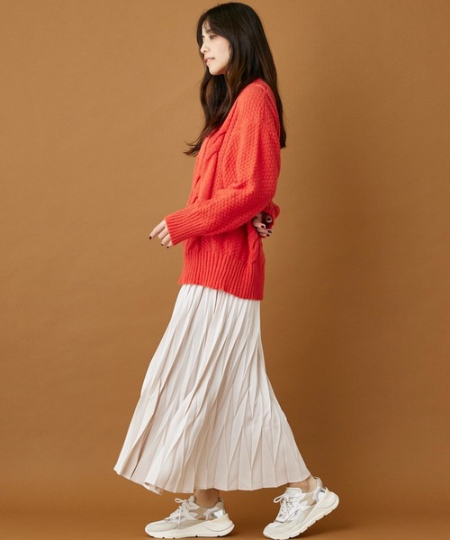 INED CLARO(イネドクラロ)の「ケーブルニットプルオーバー(ニット/セーター・レディース・グリーン/レッド/チャコールグレー・フリー)」の19枚目の写真