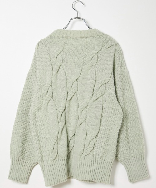 INED CLARO(イネドクラロ)の「ケーブルニットプルオーバー(ニット/セーター・レディース・グリーン/レッド/チャコールグレー・フリー)」の10枚目の写真