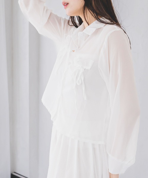 madrepadre(マドレパドレ)の「リボンシアーシャツブラウス(シャツ/ブラウス・レディース・ホワイト・MEDIUM/LARGE)」の5枚目の写真