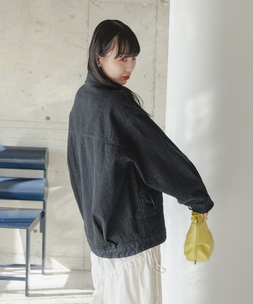 Kastane(カスタネ)の「【WEB限定/2サイズ展開】オーバーデニムジャケット(デニムジャケット・レディース・ブラック・M/L)」の9枚目の写真