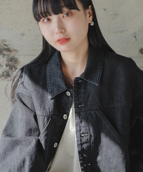 Kastane(カスタネ)の「【WEB限定/2サイズ展開】オーバーデニムジャケット(デニムジャケット・レディース・ブラック・M/L)」の14枚目の写真