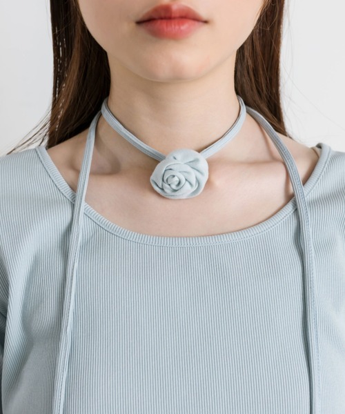 OLIVE des OLIVE（オリーブデオリーブ）の「バラチョーカー付きTシャツ 1041060900（Tシャツ/カットソー・レディース・オフホワイト/サックスブルー/レッド/ブラック・FREE）」の17枚目の写真