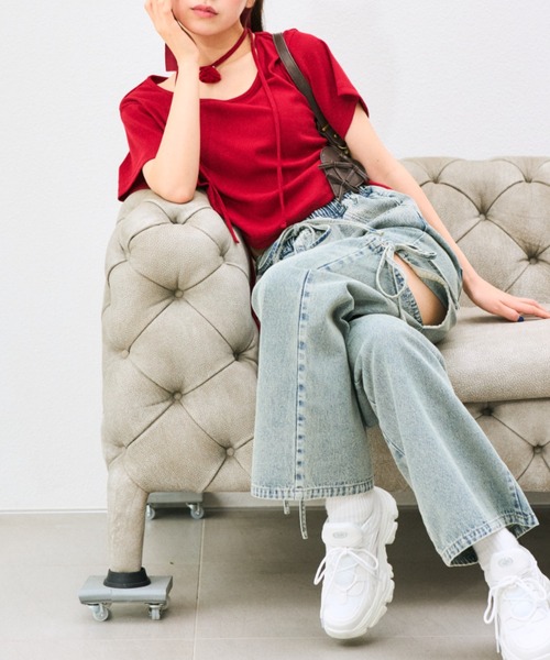 OLIVE des OLIVE（オリーブデオリーブ）の「バラチョーカー付きTシャツ 1041060900（Tシャツ/カットソー・レディース・オフホワイト/サックスブルー/レッド/ブラック・FREE）」の22枚目の写真