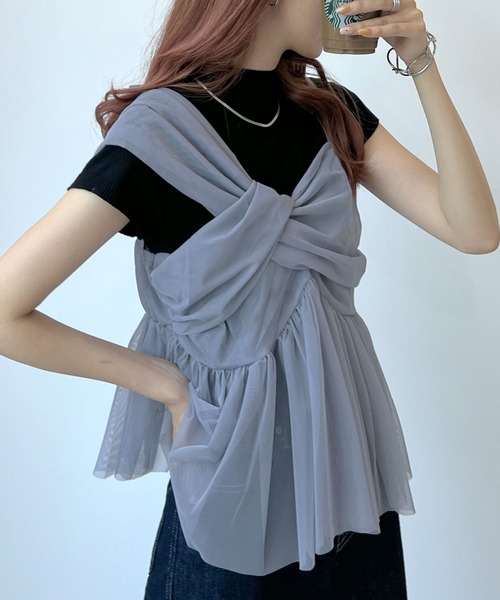 Futier land(フューティアランド)の「チュールアシンメトリーキャミソールトップス(キャミソール・レディース・アイボリー/ブラック/グレー/ブルー・FREE)」の4枚目の写真