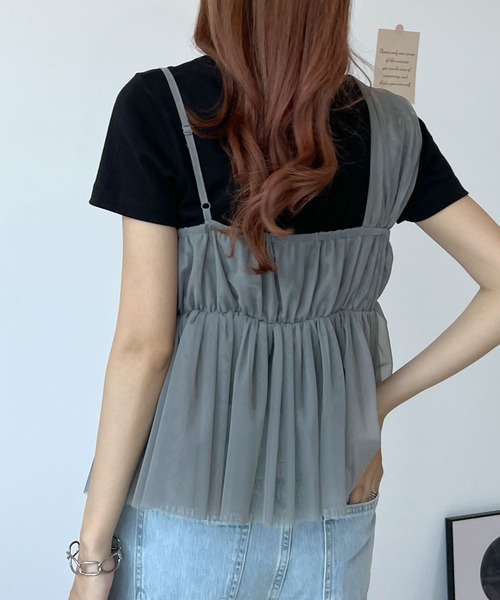 Futier land(フューティアランド)の「チュールアシンメトリーキャミソールトップス(キャミソール・レディース・アイボリー/ブラック/グレー/ブルー・FREE)」の20枚目の写真