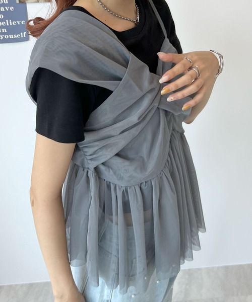 Futier land(フューティアランド)の「チュールアシンメトリーキャミソールトップス(キャミソール・レディース・アイボリー/ブラック/グレー/ブルー・FREE)」の22枚目の写真