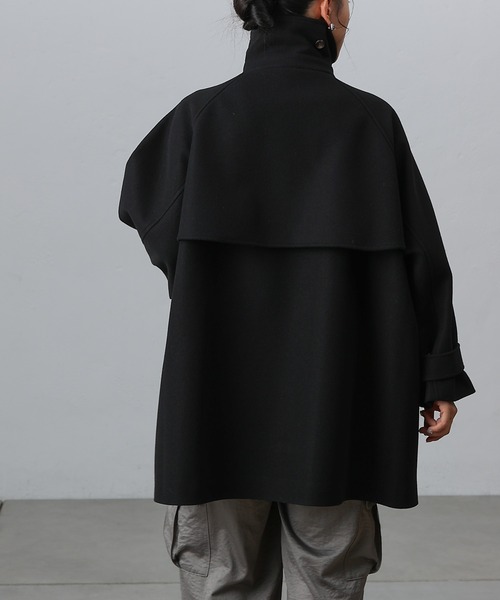 COLONY 2139（コロニートゥーワンスリーナイン）の「ラグランスリーブ