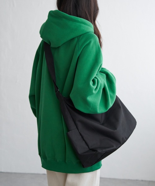 YAKETY YAK ヤキティヤック　ニュースペーパーバッグ　ハンドペイント YAKETY YAK ヤキティヤック ニュースペーパーバッグ ハンド