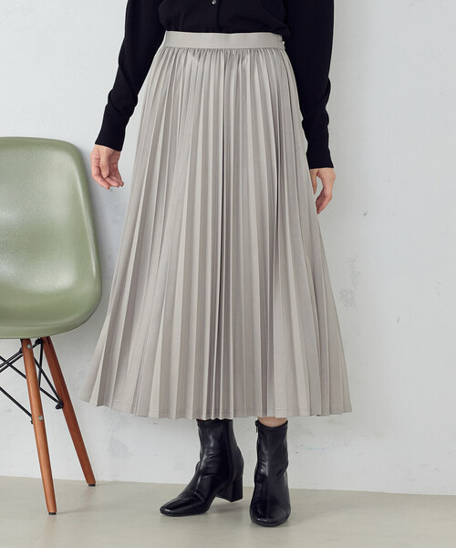 COMME CA ISM（コムサイズム）の「レザー調ジャージー　アコーディオンプリーツスカート（スカート・レディース・カーキ/ブラック/ライトグレー・LARGE/MEDIUM/SMALL）」の6枚目の写真