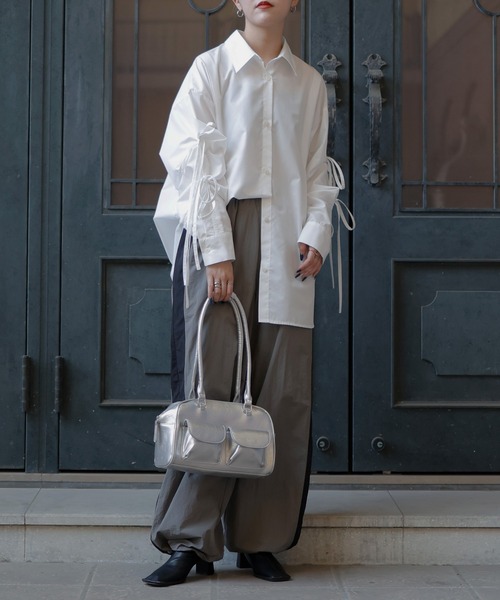 Mili affinity（ミリアフィニティー）の「ブロードリボンオーバーサイズブラウスシャツ（シャツ/ブラウス・レディース・ブラック/オフホワイト/ブルー/イエロー/ピンク・FREE）」の15枚目の写真