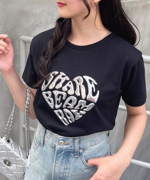 INGNI（イング）の「メタルハートロゴショートTシャツ（Tシャツ/カットソー・レディース・オフホワイト/ライトブルー/ブラック・M）」の2枚目の写真