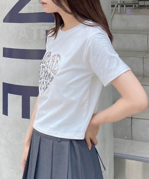 INGNI（イング）の「メタルハートロゴショートTシャツ（Tシャツ/カットソー・レディース・オフホワイト/ライトブルー/ブラック・M）」の6枚目の写真