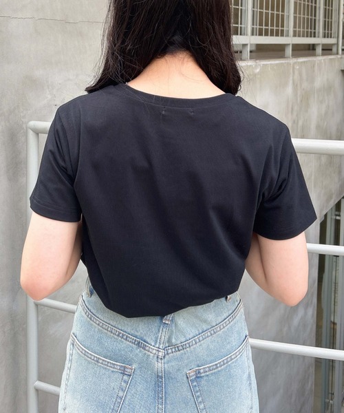 INGNI（イング）の「メタルハートロゴショートTシャツ（Tシャツ/カットソー・レディース・オフホワイト/ライトブルー/ブラック・M）」の13枚目の写真
