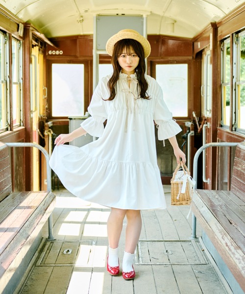 kutir(クティール)の「【クティールとレトロ】ジャガードアソートフリルリボンミニワンピース(ワンピース・レディース・ベージュ/オフホワイト/ブラック・FREE)」の8枚目の写真