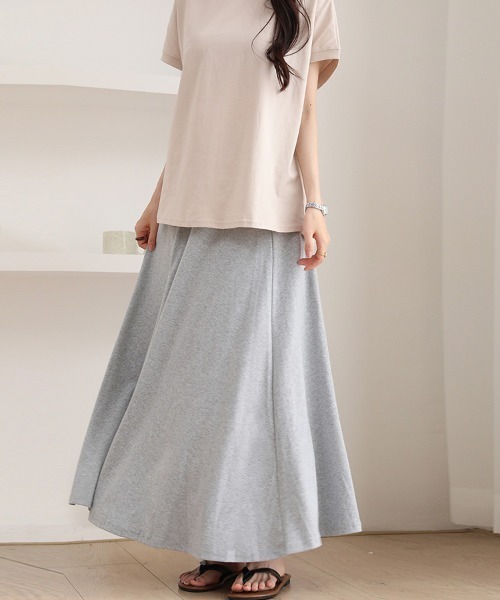 Doux Belle（ドゥーベル）の「落ち感フレアスカート（スカート・レディース・ダークグレー/ブラック/ライトグレー/グリーン/ベージュ・FREE）」の3枚目の写真