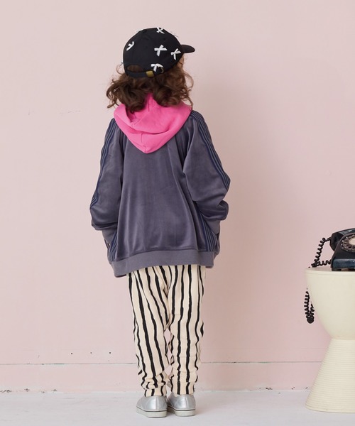 GRIN BUDDY(グリンバディ)の「【GRIN BUDDY】別注 Heart Ribbon Cap(ブラック)(キャップ・キッズ・ブラック・52/54)」の6枚目の写真