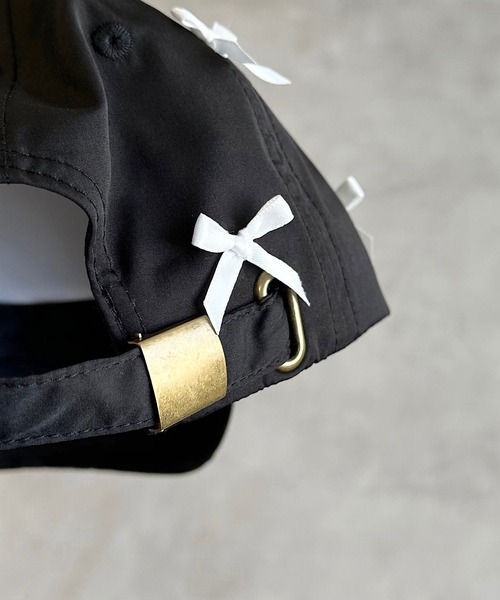 GRIN BUDDY(グリンバディ)の「【GRIN BUDDY】別注 Heart Ribbon Cap(ブラック)(キャップ・キッズ・ブラック・52/54)」の4枚目の写真