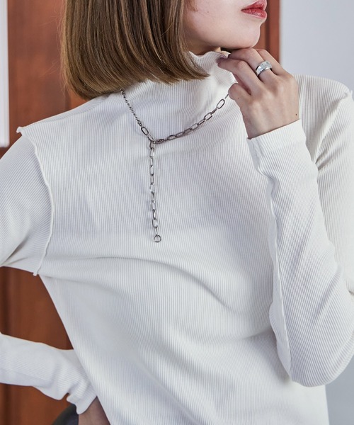 Fashion Letter(ファッションレター)の「【M-4L】ハイネックメローリブカットソー 長袖 ロングスリーブ きれいめ(Tシャツ/カットソー・レディース・ブラック/ベージュ/オフホワイト・M/4L/3L/LL/L)」の6枚目の写真