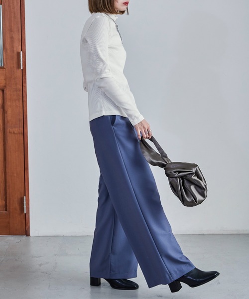 Fashion Letter(ファッションレター)の「【M-4L】ハイネックメローリブカットソー 長袖 ロングスリーブ きれいめ(Tシャツ/カットソー・レディース・ブラック/ベージュ/オフホワイト・M/4L/3L/LL/L)」の11枚目の写真