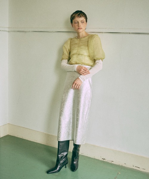 EN NEUME(エンノイム)の「Power Net Mesh Top(Tシャツ/カットソー・レディース・ブラック/オリーブ/グレー/ホワイト・FREE)」の5枚目の写真