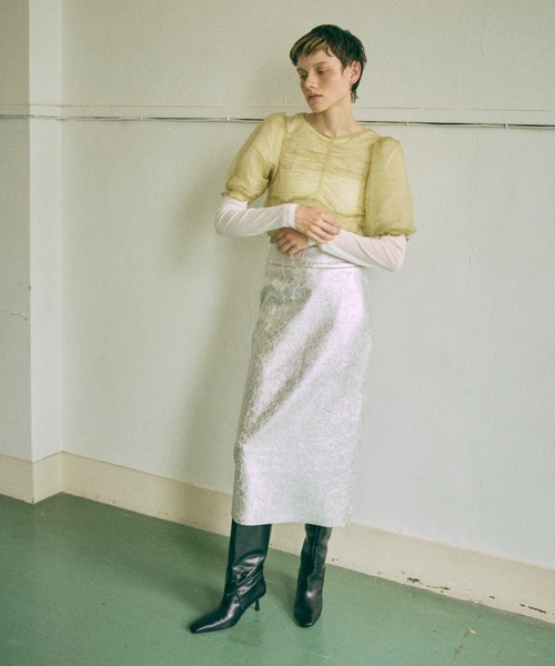 EN NEUME(エンノイム)の「Power Net Mesh Top(Tシャツ/カットソー・レディース・ブラック/オリーブ/グレー/ホワイト・FREE)」の6枚目の写真