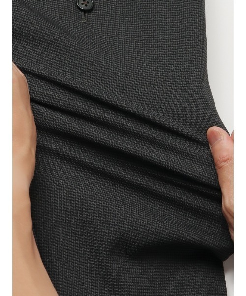 SUIT SQUARE(スーツスクエア)の「最高パンツ 2WAYストレッチ ウールライクポリエステルツイル ハウンドトゥース RS07(スラックス・メンズ・チャコールグレー・M(79cm)/S(76cm)/L(82cm)/LL(85cm)/SS(73cm)/3L(88cm))」の5枚目の写真