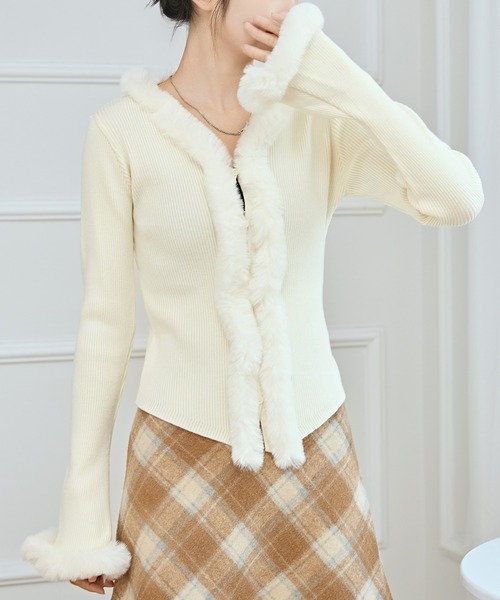 セール】ファー付き Vネック リブ ニット カーディガン（カーディガン