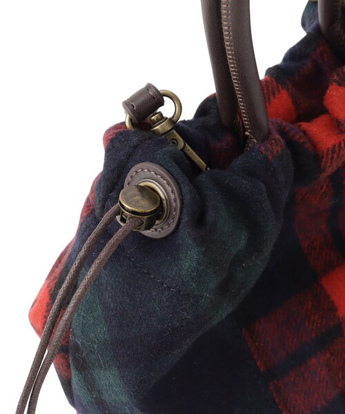 Dessin（デッサン）の「◆2WAYチェックドロストリングトート（ショルダーバッグ・レディース・チャコールグレー/ブラック系4/ブラック系1/レッド系6・00）」の10枚目の写真