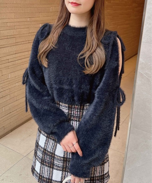 INGNI（イング）の「フェザー袖リボンニット（ニット/セーター・レディース・ピンク/アイボリー/ブラック/グレー系その他・M）」の7枚目の写真