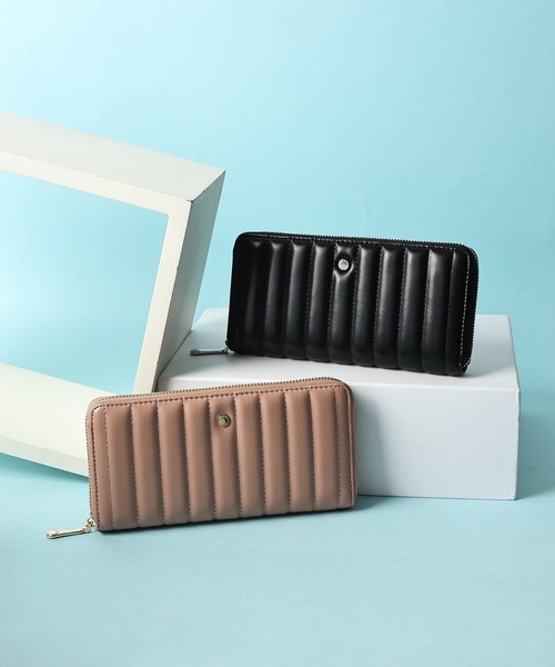 MERCURYDUO（マーキュリーデュオ）の「【MERCURYDUO/マーキュリーデュオ】ストライプキルティング　ラウンド長財布（財布・レディース・イエロー/シルバー/アイボリー/ブラック/ピンク・FREE）」の4枚目の写真