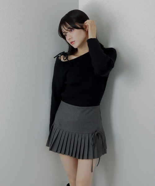 M DOLLY（エムドリー）の「side ribbon pleats mini skirt/サイドリボンプリーツミニスカート（スカート・レディース・グレー/ブラック・L/M/S）」の12枚目の写真