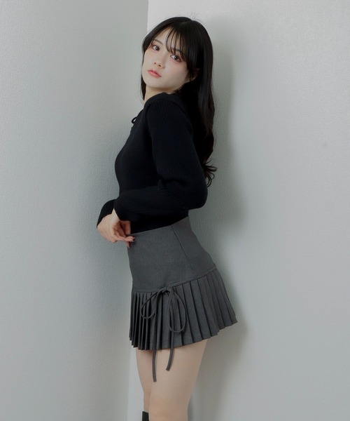 M DOLLY（エムドリー）の「side ribbon pleats mini skirt/サイドリボンプリーツミニスカート（スカート・レディース・グレー/ブラック・L/M/S）」の13枚目の写真