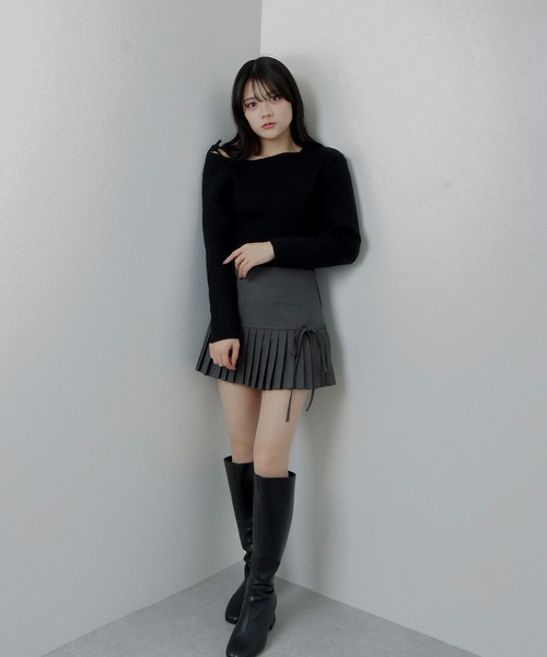 M DOLLY（エムドリー）の「side ribbon pleats mini skirt/サイドリボンプリーツミニスカート（スカート・レディース・グレー/ブラック・L/M/S）」の16枚目の写真