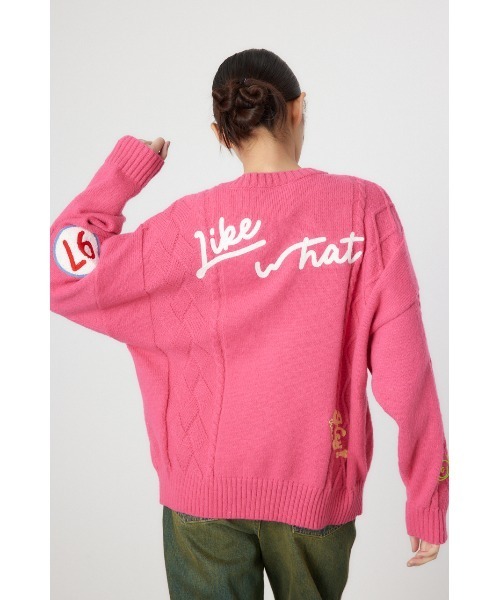 RODEO CROWNS WIDE BOWL（ロデオクラウンズワイドボウル）の「EMB MOTIFSケーブルカーディガン（カーディガン/ボレロ・レディース・ピンク/ブラック/オフホワイト/ダークグリーン・FREE）」の8枚目の写真