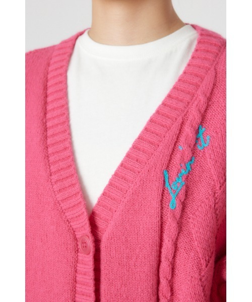 RODEO CROWNS WIDE BOWL（ロデオクラウンズワイドボウル）の「EMB MOTIFSケーブルカーディガン（カーディガン/ボレロ・レディース・ピンク/ブラック/オフホワイト/ダークグリーン・FREE）」の14枚目の写真