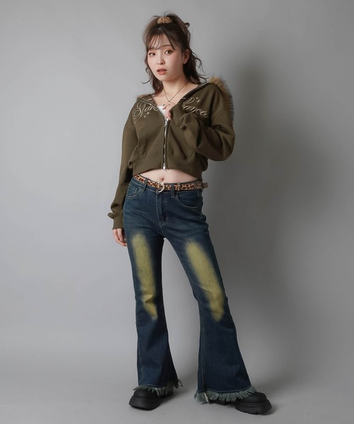 SPINNS(スピンズ)の「≪リバイバルギャルパンツ≫"スタッフの声から生まれたベストシルエット"フリンジデニムフレアパンツ/3サイズ展開(デニムパンツ・レディース・ネイビー/ブラック/サックスブルー/ブルー・M/S/XS)」の14枚目の写真