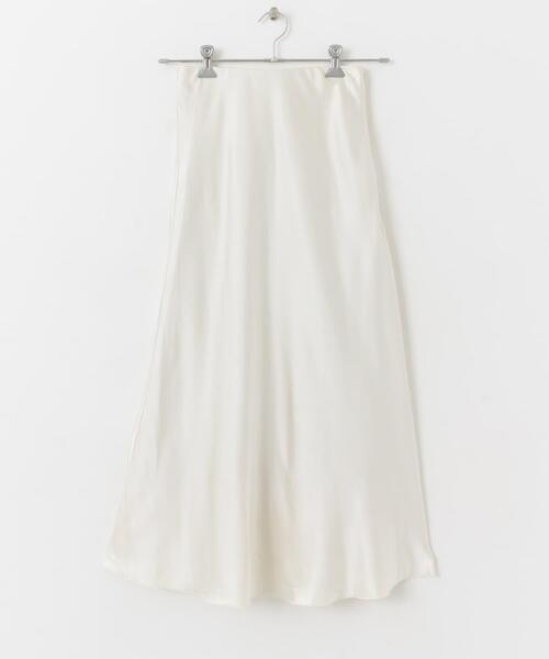 SENSE OF PLACE by URBAN RESEARCH(センスオブプレイスバイアーバンリサーチ)の「『一部WEB限定カラー』ナローサテンスカート(スカート・レディース・ブラック/アイボリー/チャコールグレー/シルバー/イエロー・SMALL/MEDIUM/TALL)」の13枚目の写真